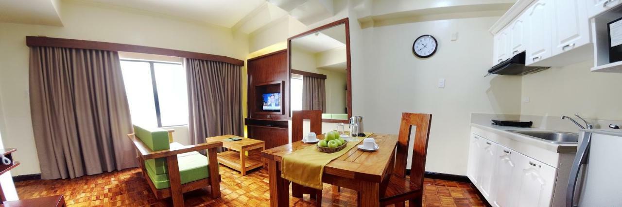 Bsa Tower Serviced Residences Makati City Exterior photo